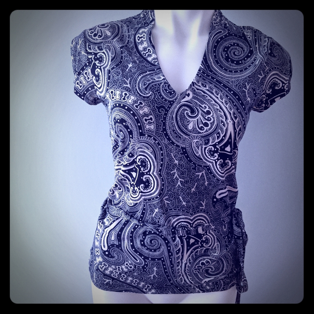 Black and white paisley top